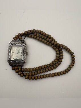 Vivani‎ Rectangle Intricate Face with Beaded Band Women’s Watch !Works!